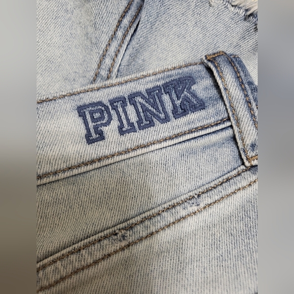 💕Pink‎ Victoria’s Secret high waist Distressed Denim shorts Womens Size 4 New - Picture 5 of 5